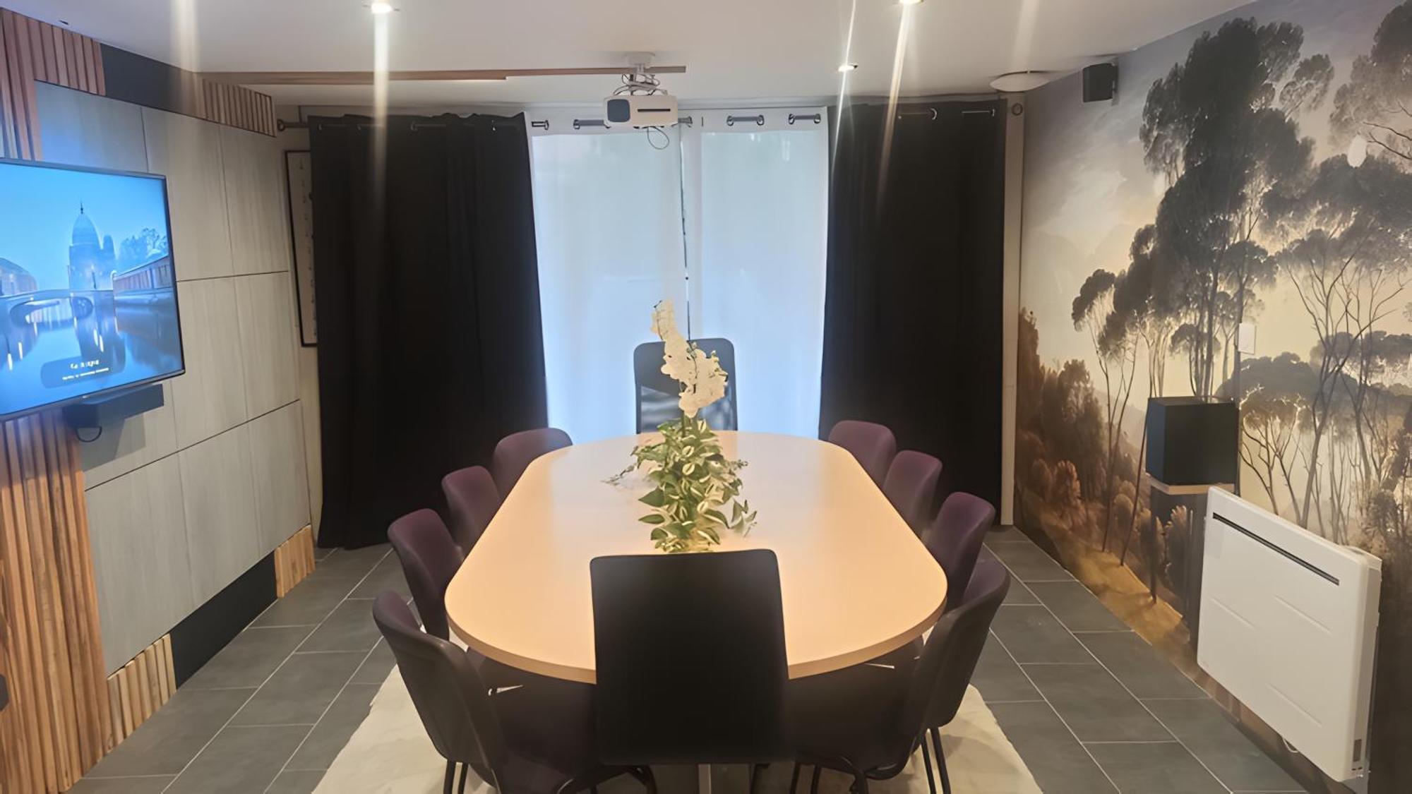Rez De Jardin & Salle De Reunion La Ferriere  Екстериор снимка